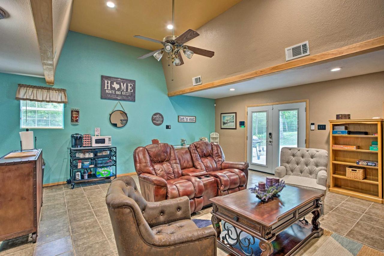 Lake Texoma Cabin - 1 Mi To Park And Boat Ramp! Willow Spring ภายนอก รูปภาพ