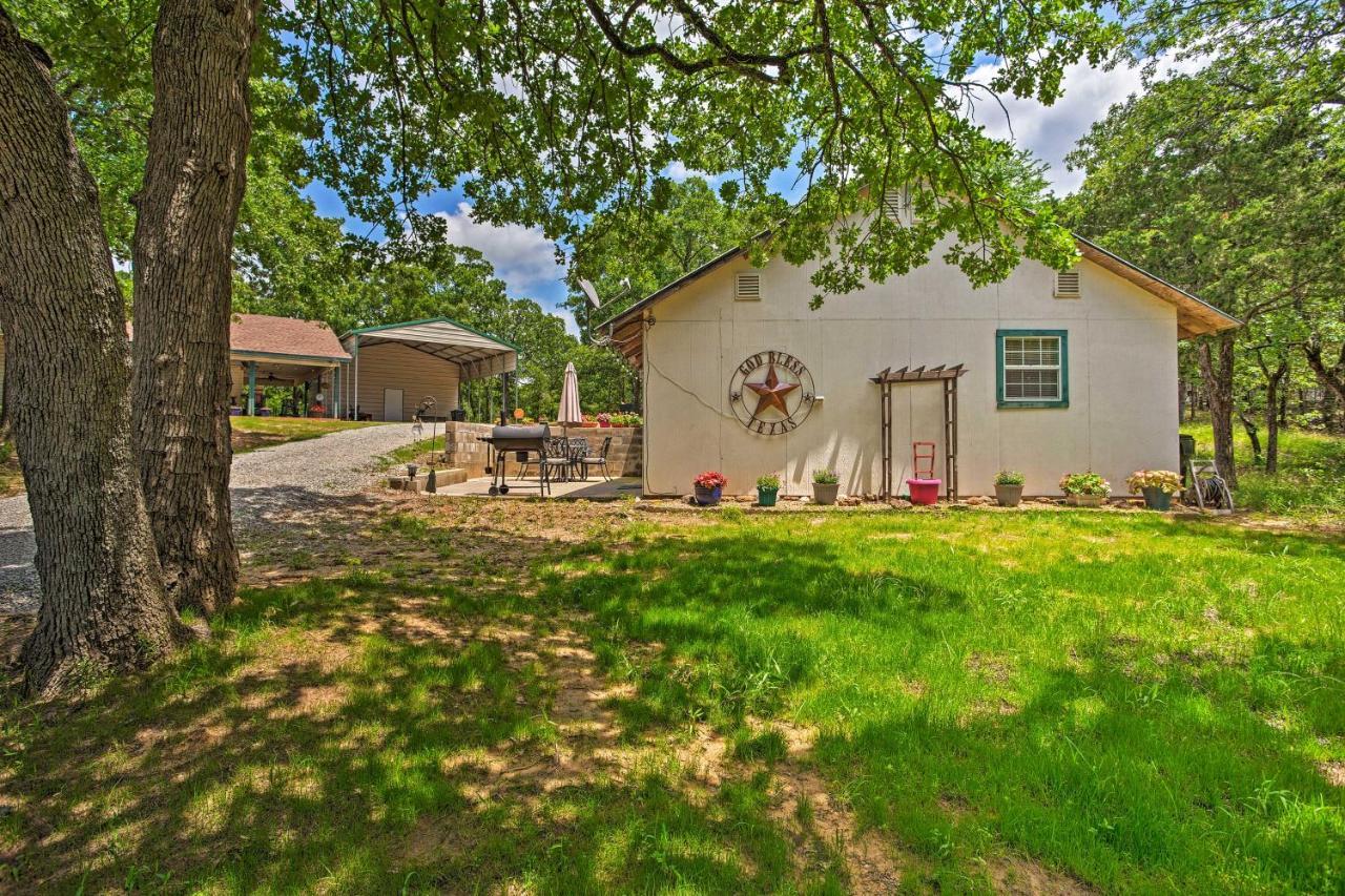 Lake Texoma Cabin - 1 Mi To Park And Boat Ramp! Willow Spring ภายนอก รูปภาพ