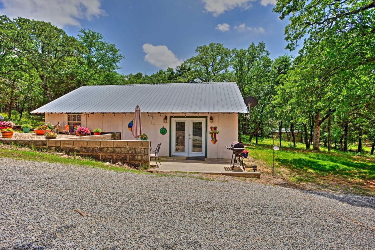 Lake Texoma Cabin - 1 Mi To Park And Boat Ramp! Willow Spring ภายนอก รูปภาพ